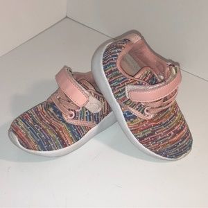 Toddler sneakers